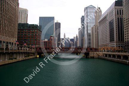 Chicago River and the Wells Street Bridge in Chicago, Illinois.