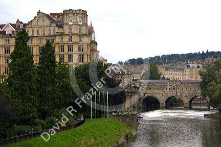 The Pulteney Bridge crossing the River Avon in the city of Bath, Somerset, England.