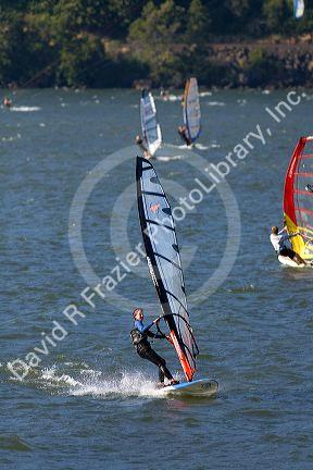 Windsurfing on the Columbia River at Hood River, Oregon, USA.
