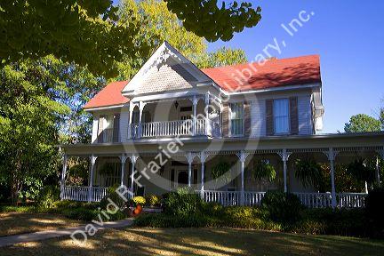 Antebellum architecture in Oxford, Mississippi, USA.