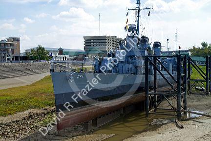 USS Kidd (DD-661) navy destroyer serves as part of the Louisiana Veterans Memorial on the Mississippi River at Baton Rouge, Louisiana, USA.