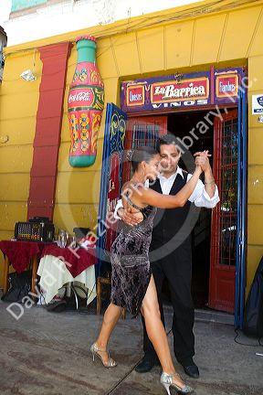 Argentine tango dancers in the La Boca barrio of Buenos Aires, Argentina. 