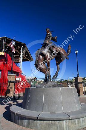 Bronze Bucking Horse statue at the Centennial Plaza in Pendleton, Oregon, USA.