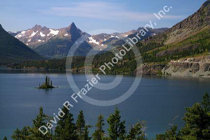 Saint Mary Lake in Glacier National Park, Montana, USA.