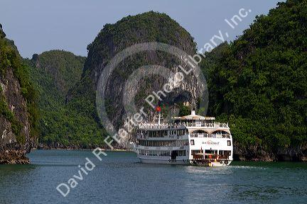 Tour boat in Ha Long Bay, Vietnam.