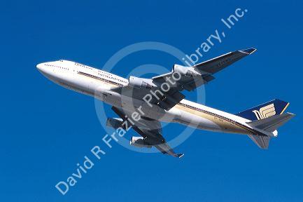 Singapore Airlines Boeing 747 in flight.
