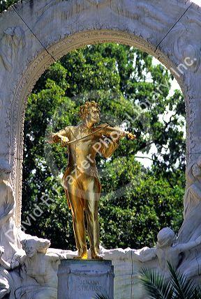 Johann Strauss statue in Vienna, Austria.