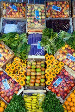 Artistic display of fruit and vegetables at a stand in Gesell, Argentina.