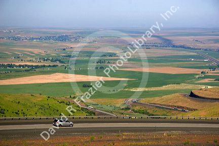 A minivan traveling on Interstate 84 near Pendleton, Oregon.