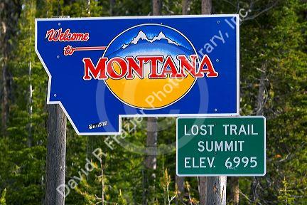 Welcome to Montana road sign on the Idaho Montana state border.