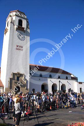 Media crews await a press conference with Idaho Senator Larry Craig in front of the Boise Depot in Boise, Idaho.