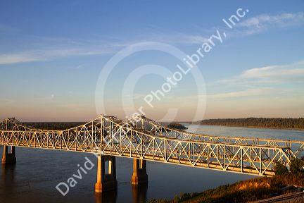 The Natchez-Vidalia Bridges spanning the Mississippi River between Vidalia, Louisiana and Natchez, Mississippi, USA.