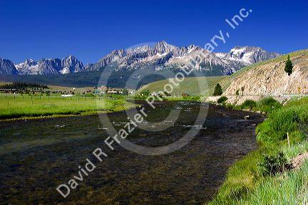 Salmon River and Sawtooth Mountains in Stanley, Idaho.